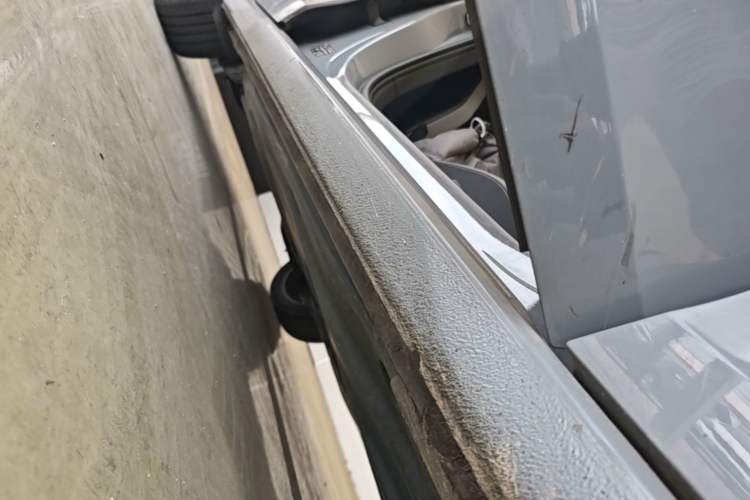 Used Volkswagen Golf 2023 280TSI DSG Pro Right Side Sill