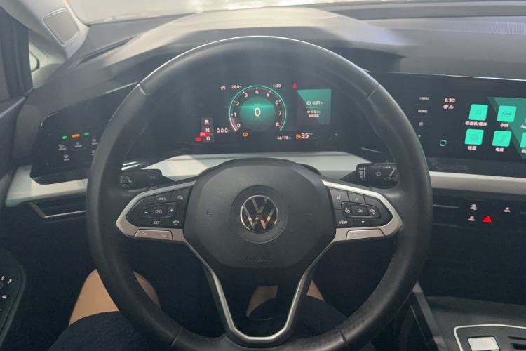 Used Volkswagen Golf 2023 280TSI DSG Pro Steering Wheel