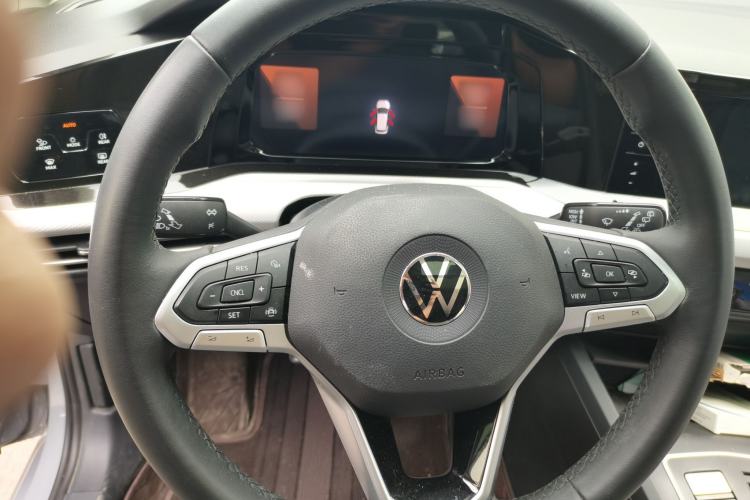 Used Volkswagen Golf 2023 Facelift 280TSI DSG Pro Steering Wheel