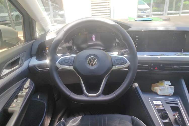Used Volkswagen Golf 2023 Facelift 280TSI DSG Pro Steering Wheel