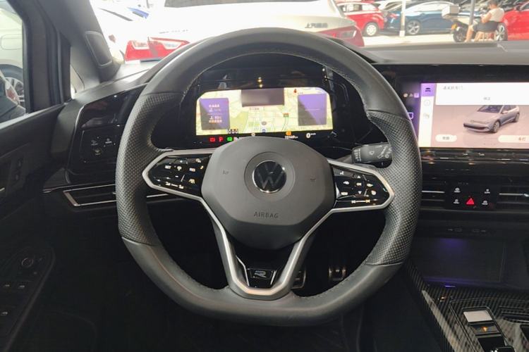 Used Volkswagen Golf 2023 Facelift 280TSI DSG R-Line Steering Wheel