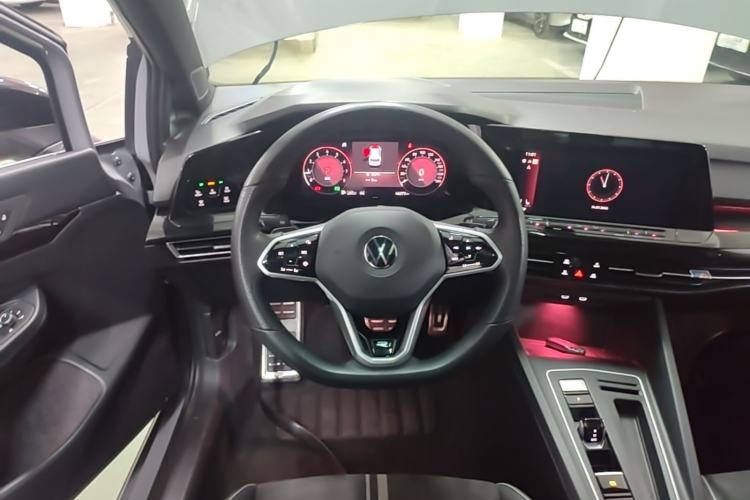 Used Volkswagen Golf 2023 Facelift 280TSI DSG R-Line Lite Steering Wheel