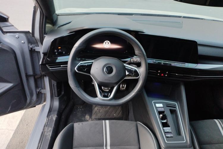Used Volkswagen Golf 2023 280TSI DSG R-Line 20th Anniversary Edition Steering Wheel