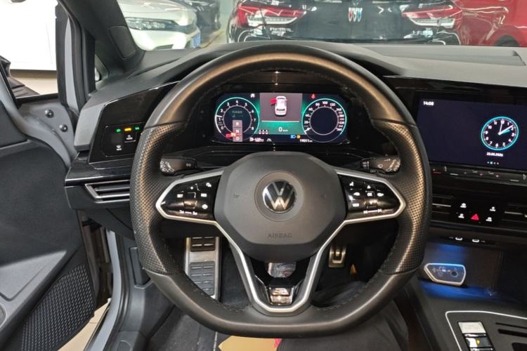 Used Volkswagen Golf 2023 Facelift 280TSI DSG R-Line Lite Steering Wheel