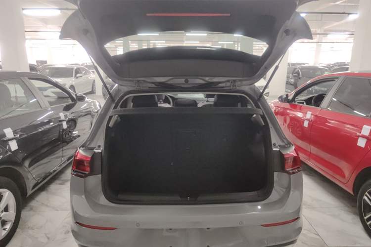 Used Volkswagen Golf 2023 Facelift 280TSI DSG Pro Trunk