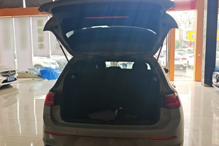 Used Volkswagen Golf 2023 280TSI DSG R-Line Lite Trunk