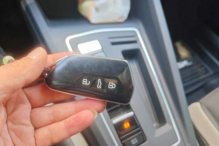 Used Volkswagen Golf 2023 Facelift 280TSI DSG Pro Vehicle Key