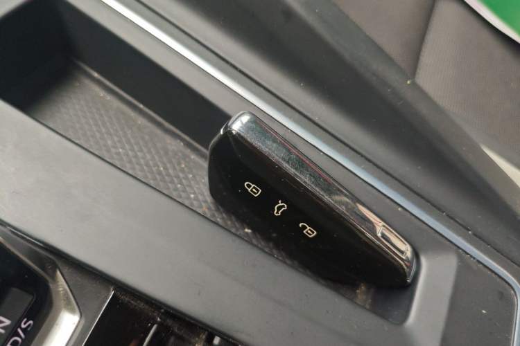 Used Volkswagen Golf 2023 Facelift 280TSI DSG Pro Vehicle Key