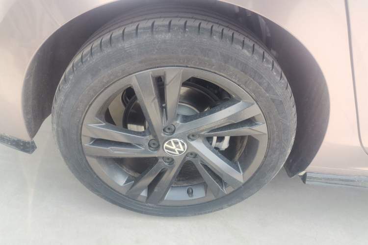 Used Volkswagen Golf 2023 Facelift 280TSI DSG R-Line Lite Exterior 5