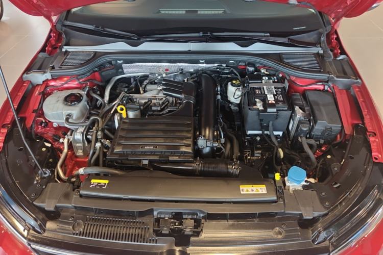 Used Volkswagen Golf 2023 Facelift 280TSI DSG Pro Engine Bay