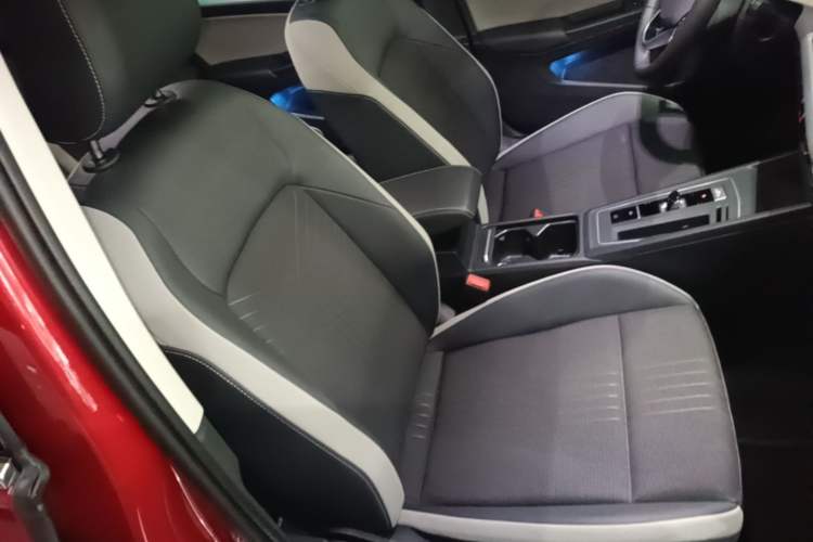 Used Volkswagen Golf 2023 Facelift 280TSI DSG Pro Right Front Seat