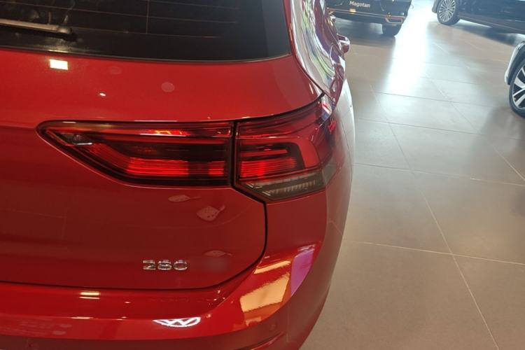 Used Volkswagen Golf 2023 Facelift 280TSI DSG Pro Right Rear Taillight