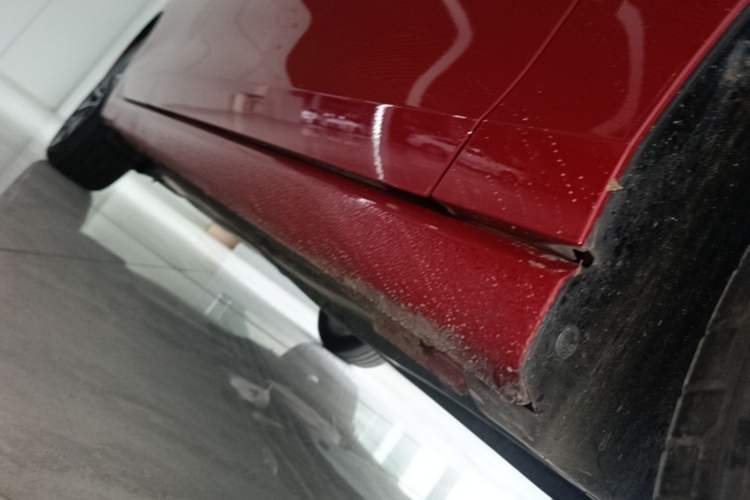 Used Volkswagen Golf 2023 Facelift 280TSI DSG Pro Right Side Sill