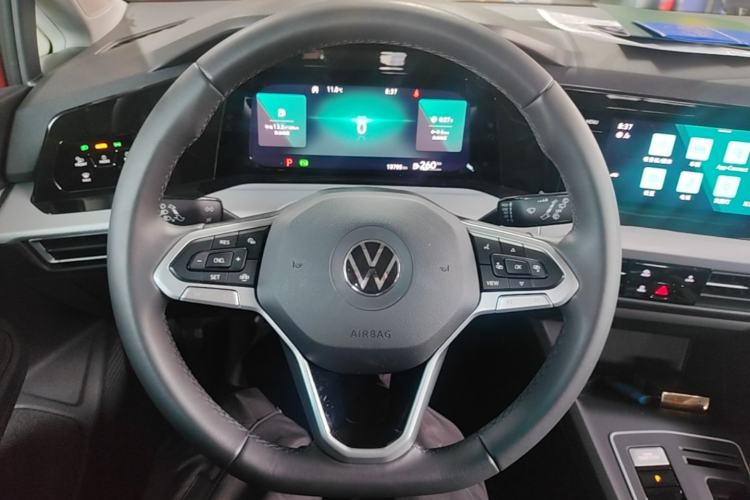 Used Volkswagen Golf 2023 280TSI DSG Pro Steering Wheel