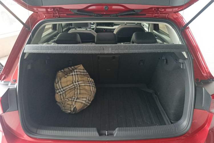 Used Volkswagen Golf 2023 Facelift 280TSI DSG Pro Trunk
