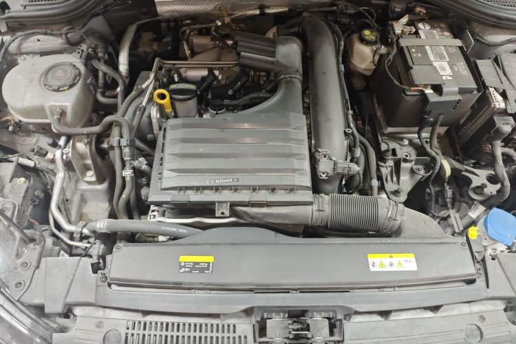 Used Volkswagen Golf 2023 Facelift 280TSI DSG Pro Engine Bay