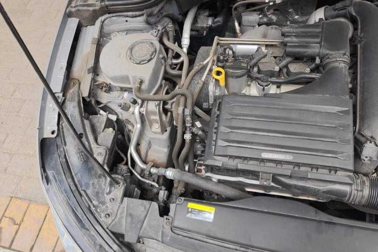 Used Volkswagen Golf 2023 Facelift 280TSI DSG Pro Engine Bay Right