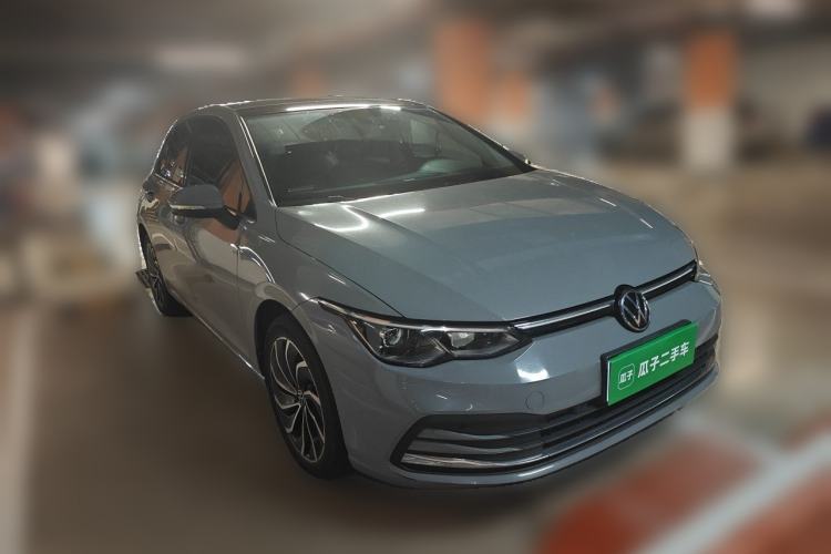 Used Volkswagen Golf 2023 Facelift 280TSI DSG Pro Front Right 45 Deg