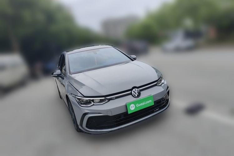 Used Volkswagen Golf 2023 Facelift 280TSI DSG R-Line Lite Front Right 45 Deg