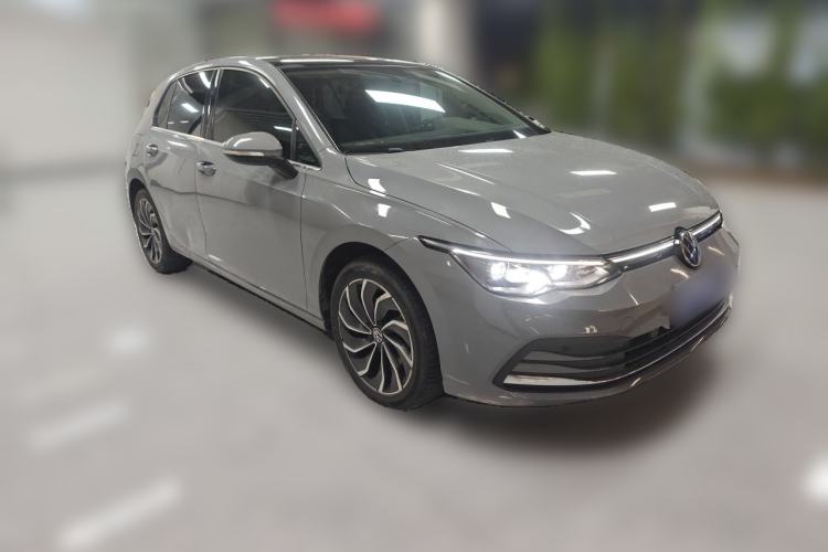 Used Volkswagen Golf 2023 Facelift 280TSI DSG Pro Front Right 45 Deg