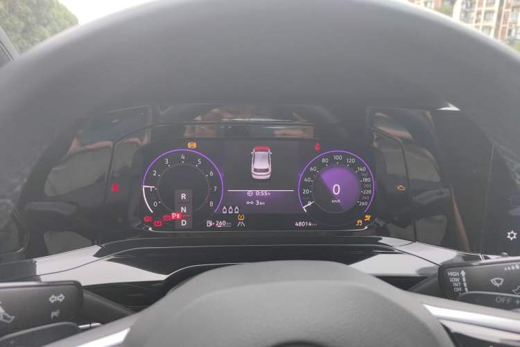 Used Volkswagen Golf 2023 Facelift 280TSI DSG R-Line Lite Instrument Cluster