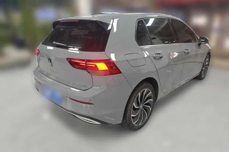 Used Volkswagen Golf 2023 Facelift 280TSI DSG Pro Rear Right 45 Deg