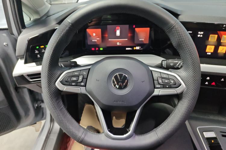 Used Volkswagen Golf 2023 280TSI DSG Pro Steering Wheel