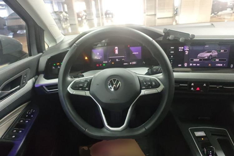 Used Volkswagen Golf 2023 Facelift 280TSI DSG Pro Steering Wheel
