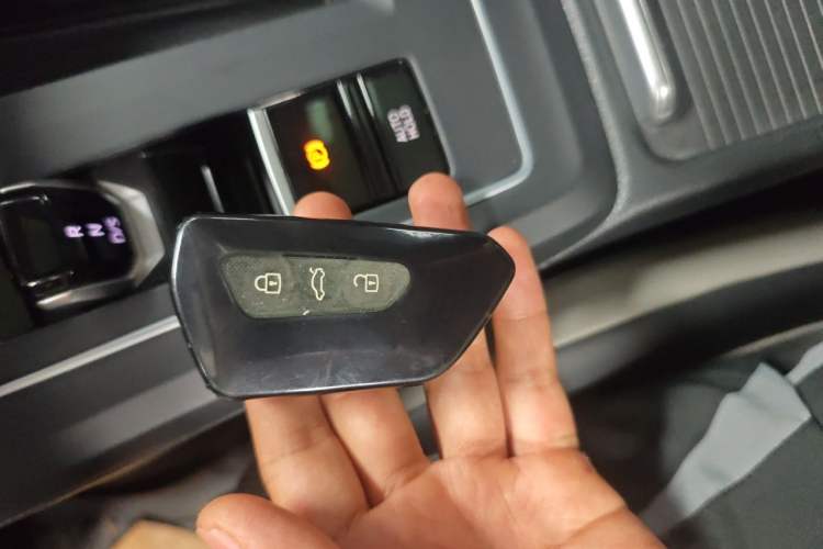 Used Volkswagen Golf 2023 Facelift 280TSI DSG Pro Vehicle Key