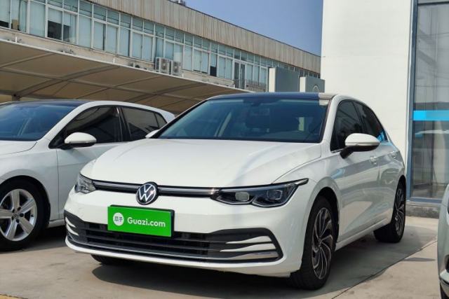 Ojetý Volkswagen Golf 2023 Facelift 280TSI DSG Pro