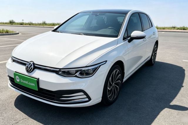 Ojetý Volkswagen Golf 2023 Facelift 280TSI DSG Pro