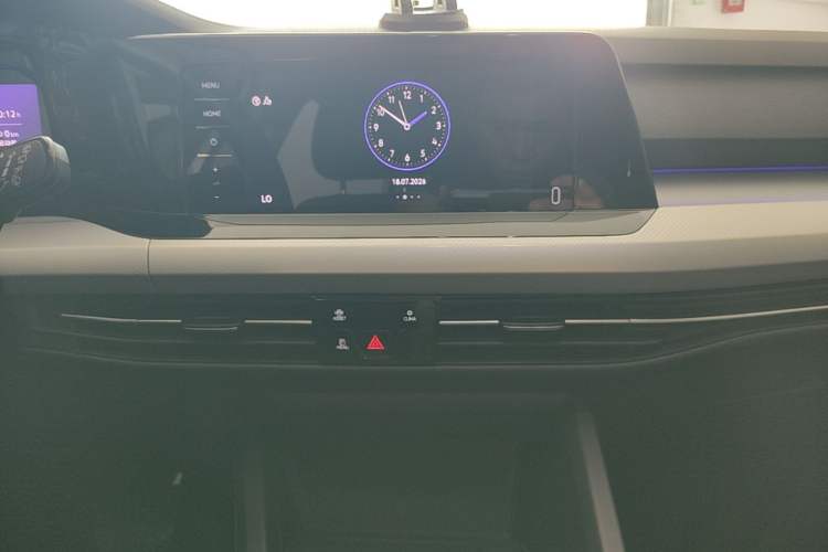 Used Volkswagen Golf 2023 Facelift 280TSI DSG Pro Audio And AC Panel