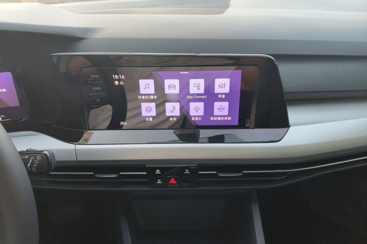 Used Volkswagen Golf 2023 Facelift 280TSI DSG Pro Audio And AC Panel