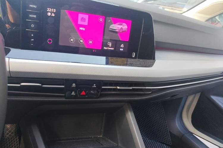 Used Volkswagen Golf 2023 280TSI DSG Pro Audio And AC Panel