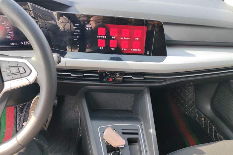 Used Volkswagen Golf 2023 280TSI DSG Pro Audio And AC Panel