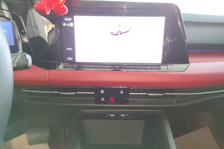 Used Volkswagen Golf 2023 280TSI DSG Pro Audio And AC Panel