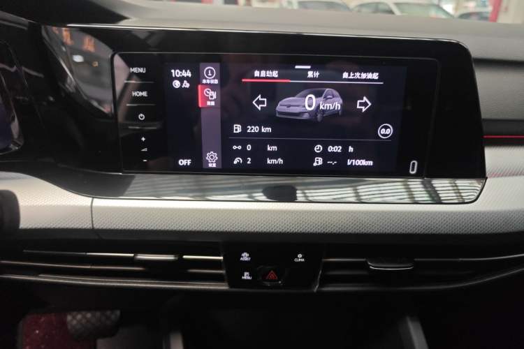 Used Volkswagen Golf 2023 Facelift 280TSI DSG Pro Audio And AC Panel