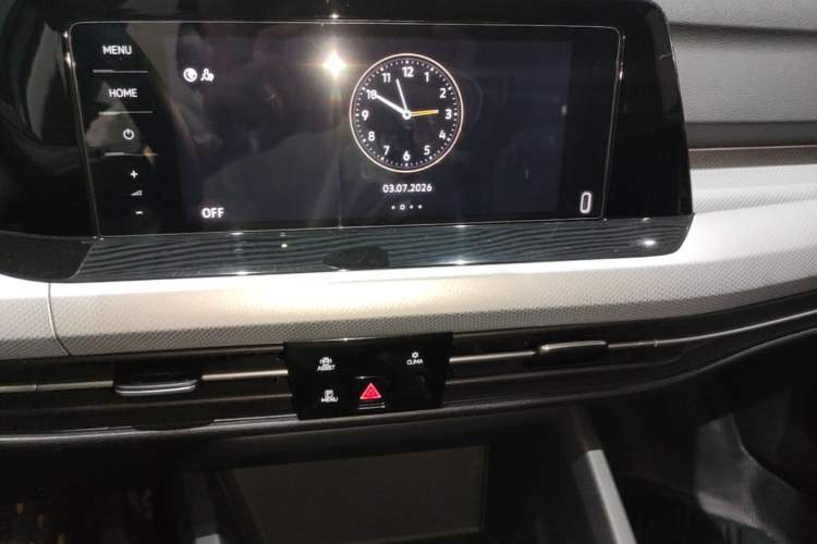 Used Volkswagen Golf 2023 Facelift 280TSI DSG Pro Audio And AC Panel