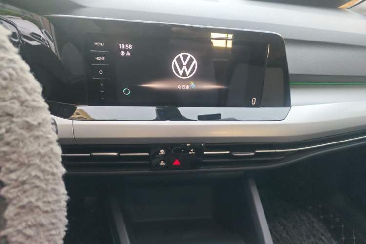 Used Volkswagen Golf 2023 280TSI DSG Pro 20th Anniversary Edition Audio And AC Panel
