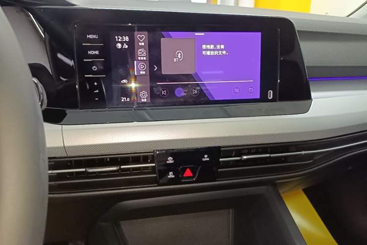 Used Volkswagen Golf 2023 Facelift 280TSI DSG Pro Audio And AC Panel
