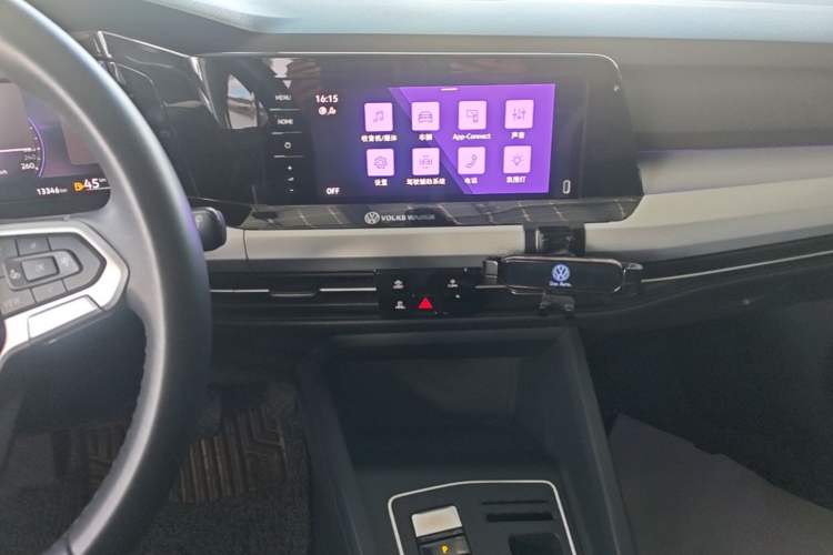 Used Volkswagen Golf 2023 280TSI DSG Pro Audio And AC Panel