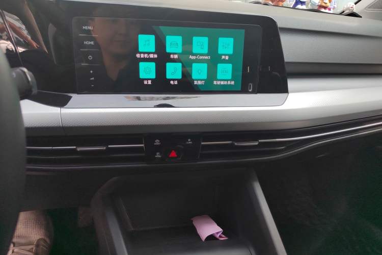Used Volkswagen Golf 2023 Facelift 280TSI DSG Pro Audio And AC Panel