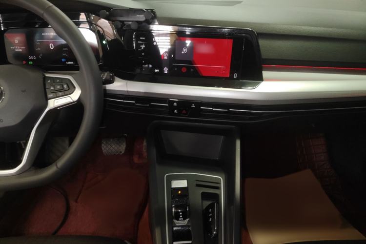 Used Volkswagen Golf 2023 280TSI DSG Pro Audio And AC Panel