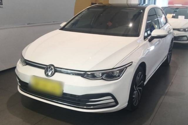 Volkswagen Golf 2023 Facelift 280TSI DSG Pro с пробегом