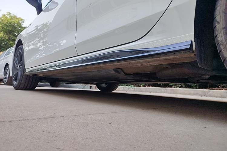 Used Volkswagen Golf 2023 Facelift 280TSI DSG R-Line Lite Chassis Rear Left