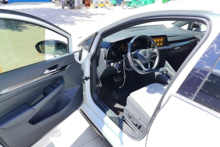 Used Volkswagen Golf 2023 280TSI DSG R-Line Lite Driver Seat