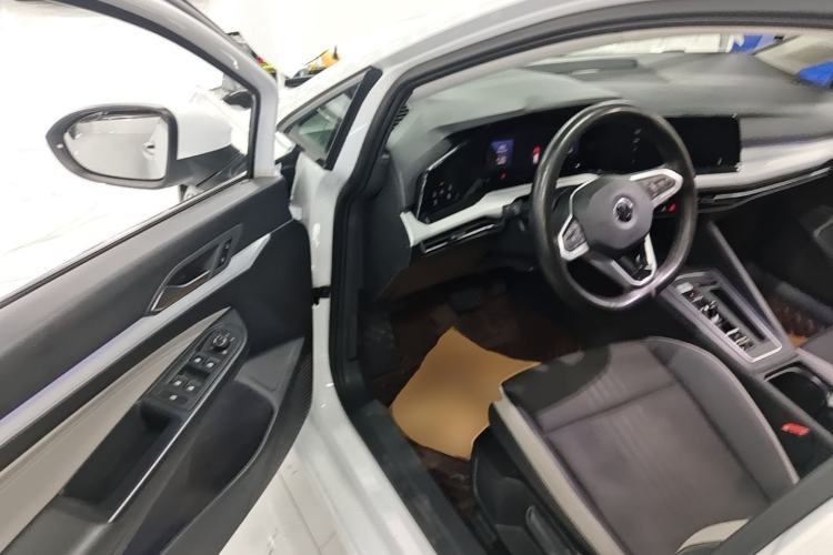 Used Volkswagen Golf 2023 Facelift 280TSI DSG Pro Driver Seat