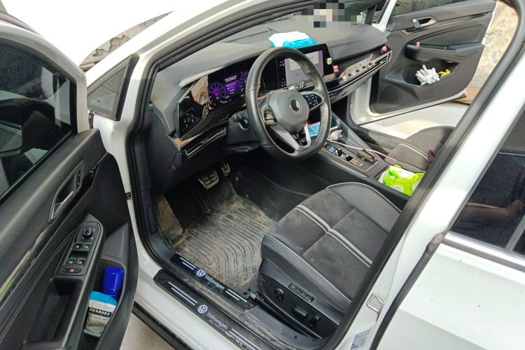 Used Volkswagen Golf 2023 280TSI DSG R-Line Lite Driver Seat