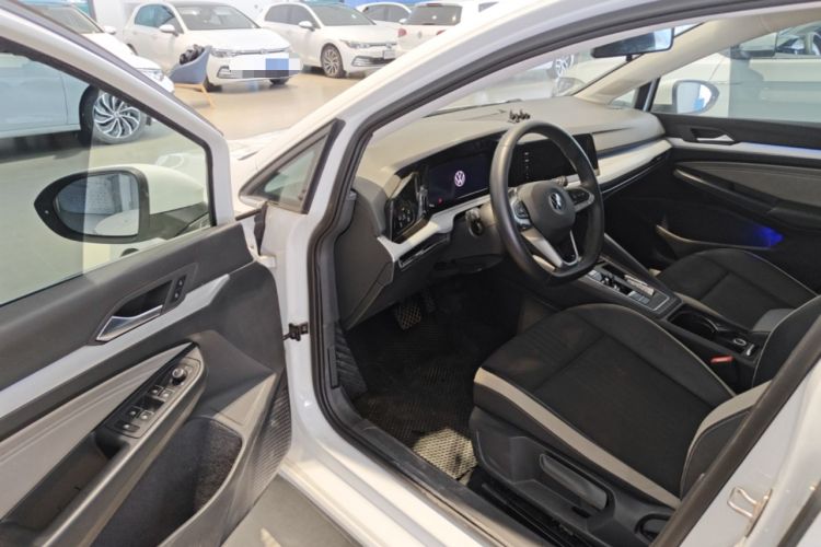 Used Volkswagen Golf 2023 Facelift 280TSI DSG Pro Driver Seat
