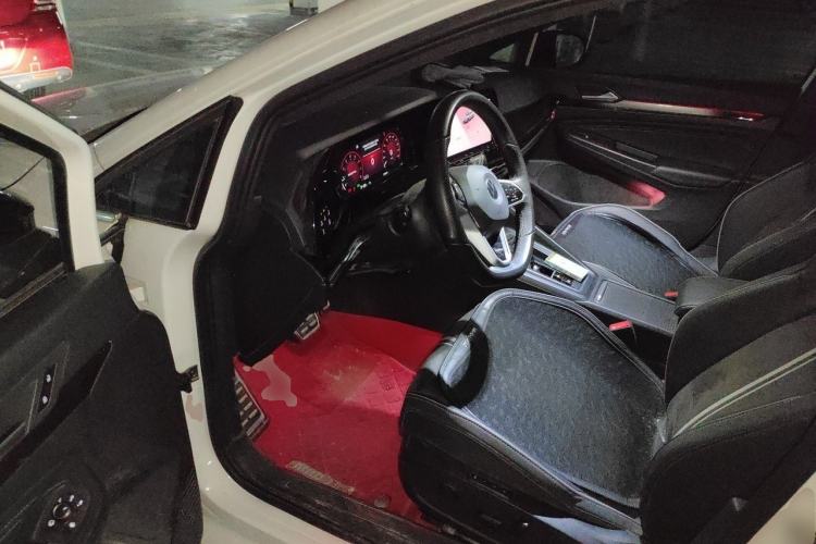 Used Volkswagen Golf 2023 280TSI DSG R-Line Lite Driver Seat